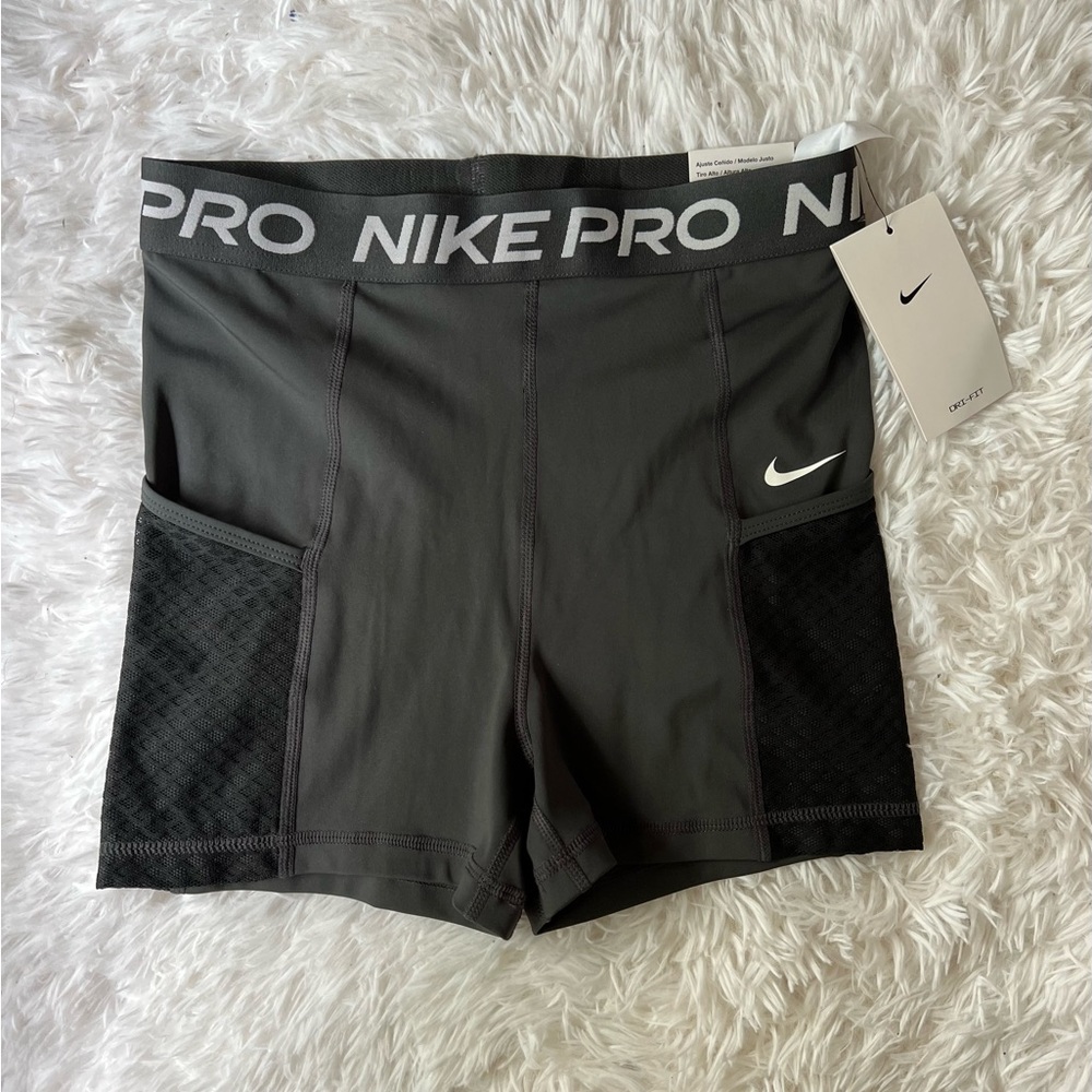 ✰ nike pro shorts ✰